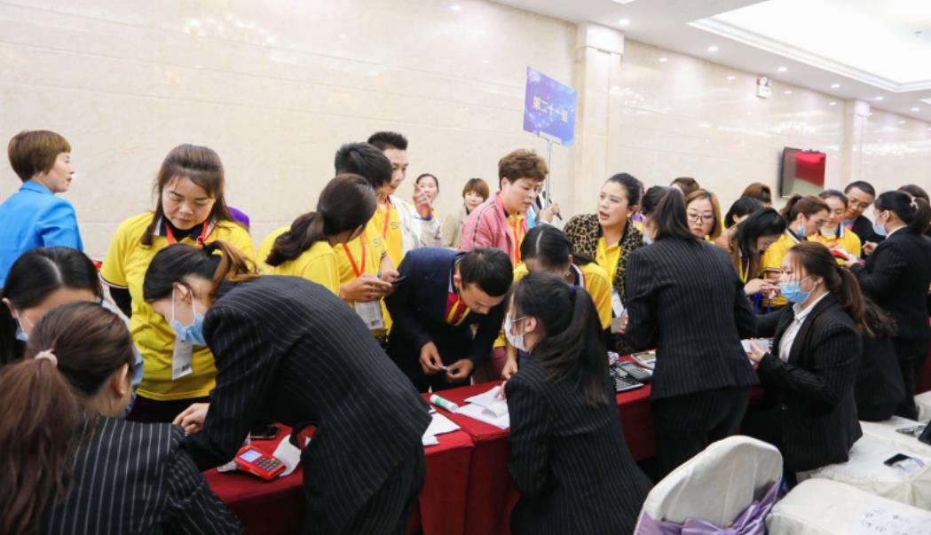 美容院实力拼的是什么？尊龙凯时人生就是博·(中国)官网研究团队：环境、技术和服务